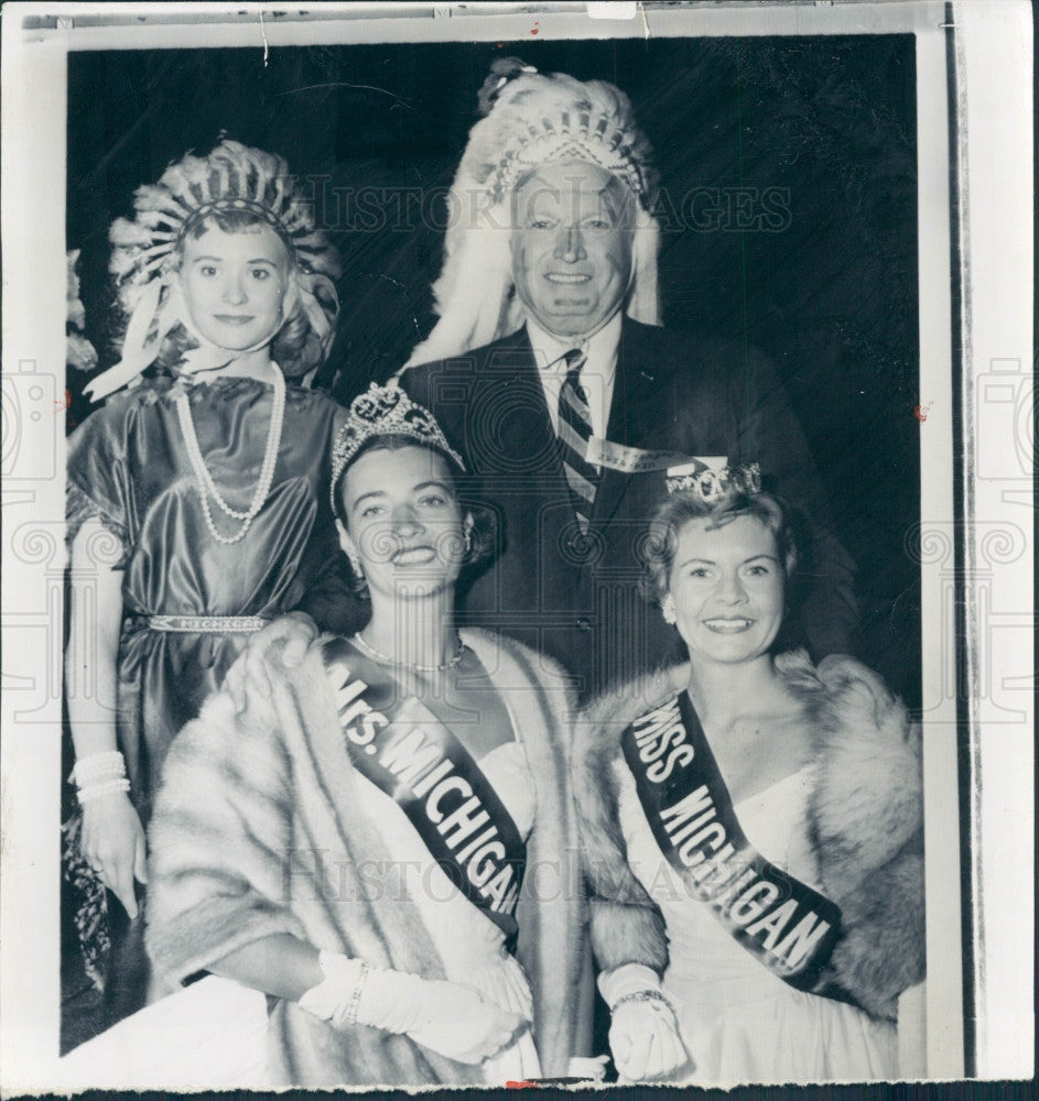 1958 Detroit Edison Walker Cisler Miss MI Press Photo - Historic Images