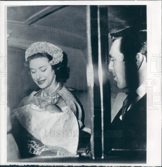 1961 UK Princess Margaret & Son David Press Photo - Historic Images