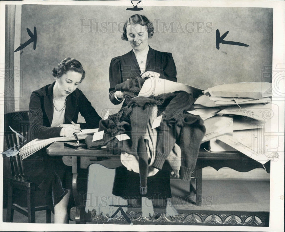 1937 Detroit News Knitting Contest Press Photo - Historic Images