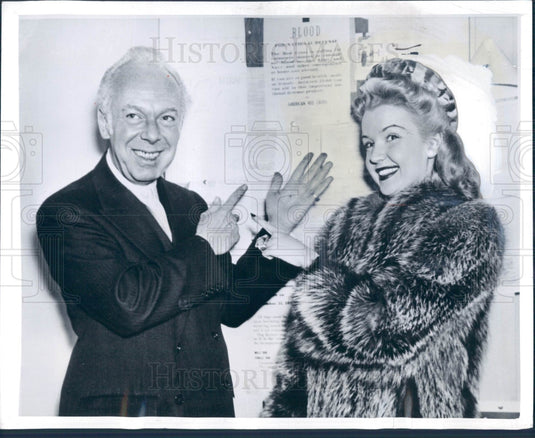 1942 Tommy Manville Asbestos Heir & Wife 6 Press Photo - Historic Images