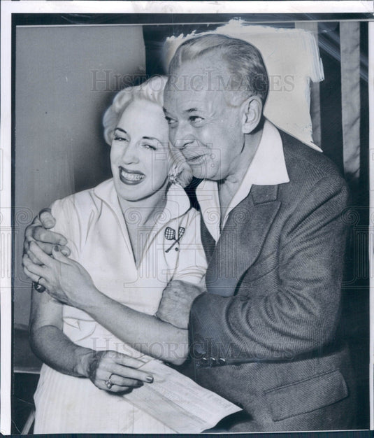 1952 Tommy Manville Asbestos Heir & Wife 9 Press Photo - Historic Images