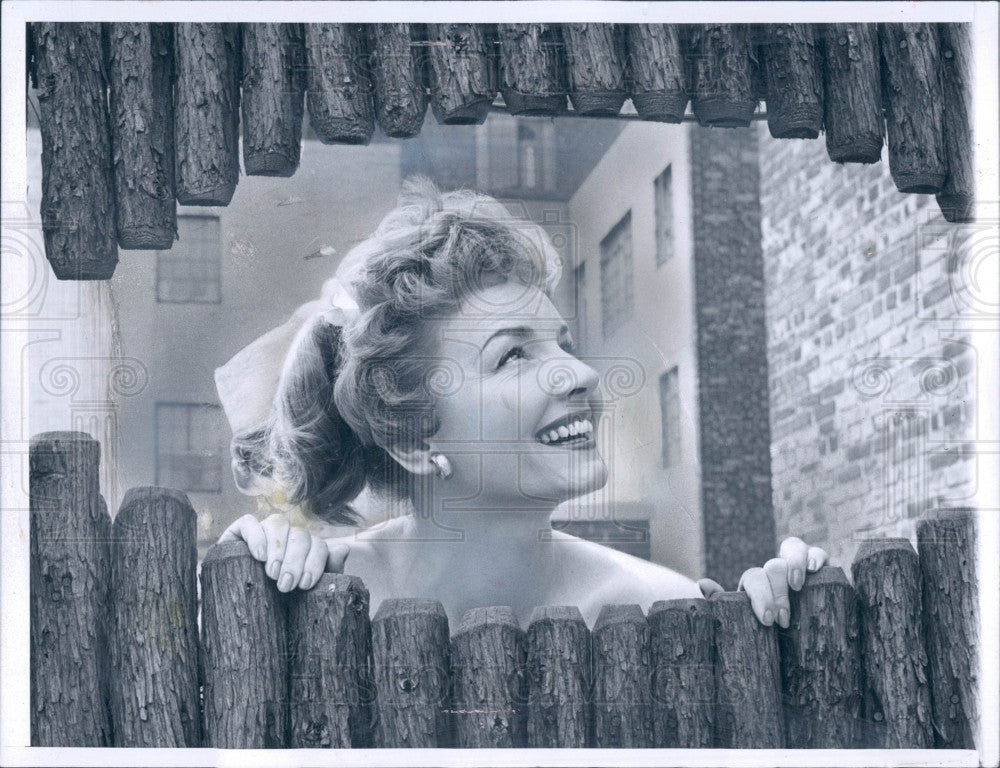 1956 Actress Janet Blair Press Photo - Historic Images