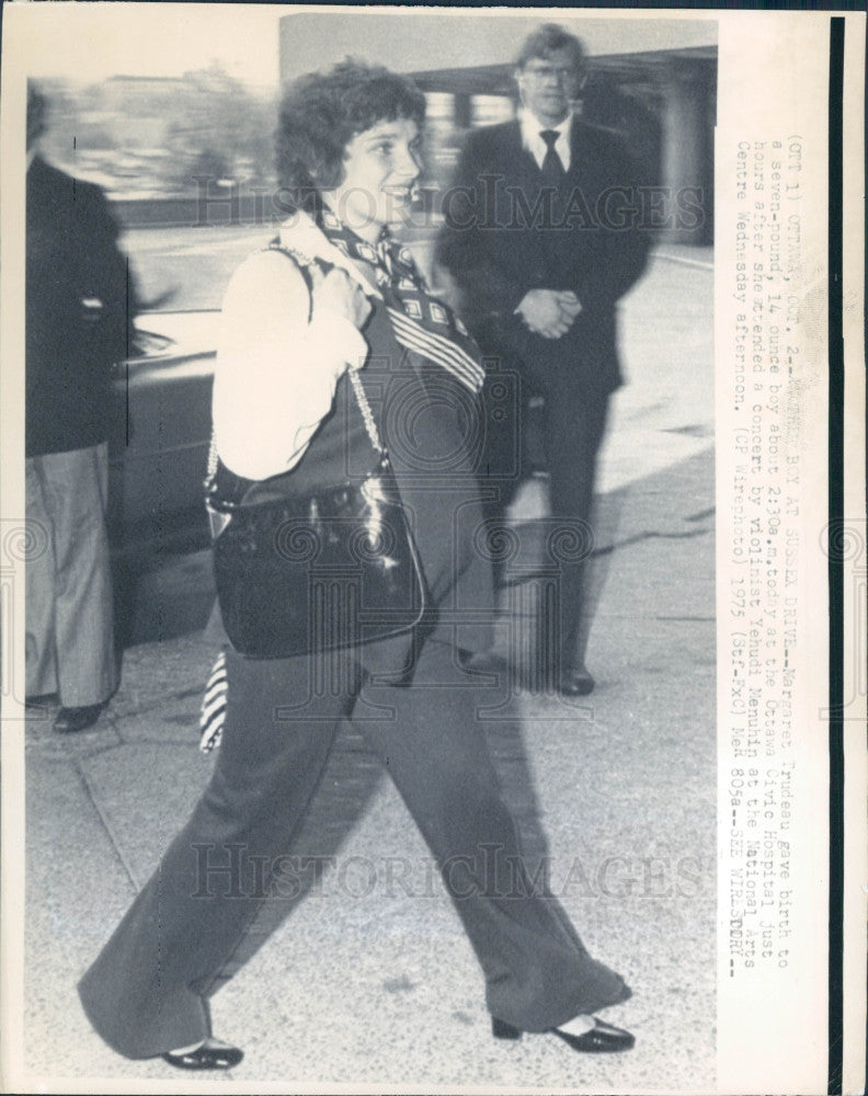 1975 Margaret Joan Sinclair Trudeau Press Photo - Historic Images