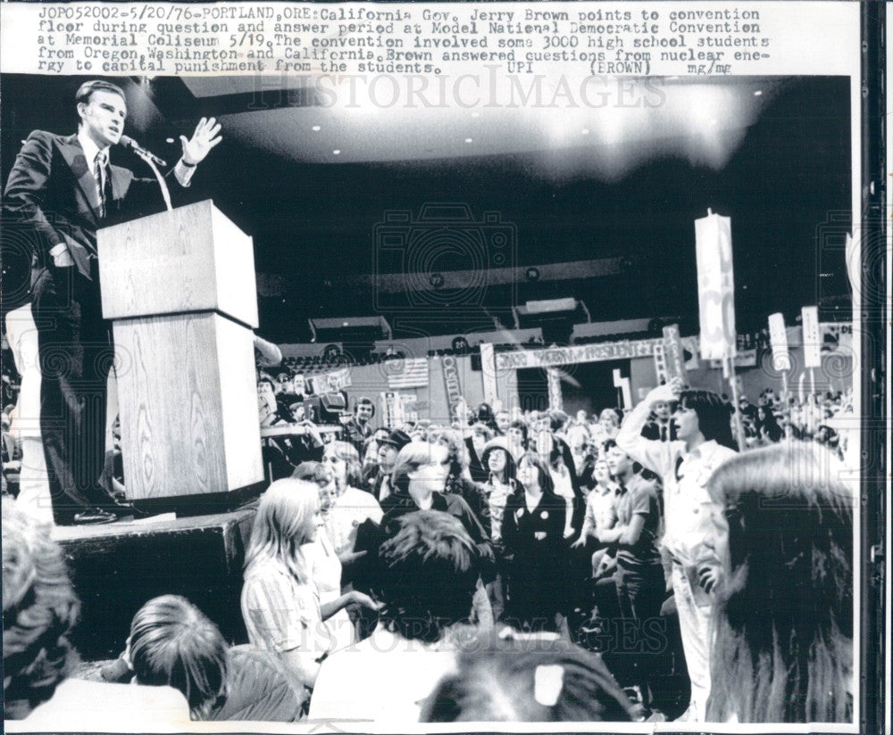 1976 California Governor Jerry Brown Press Photo - Historic Images