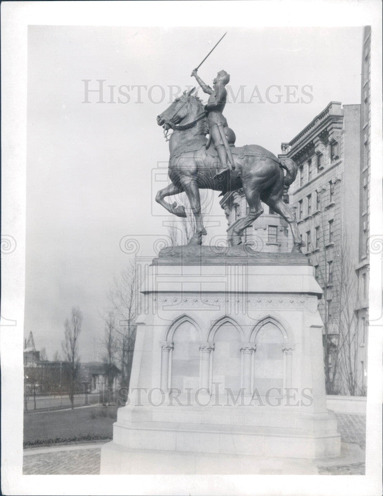 1937 New York City Joan of Arc Statue Press Photo - Historic Images