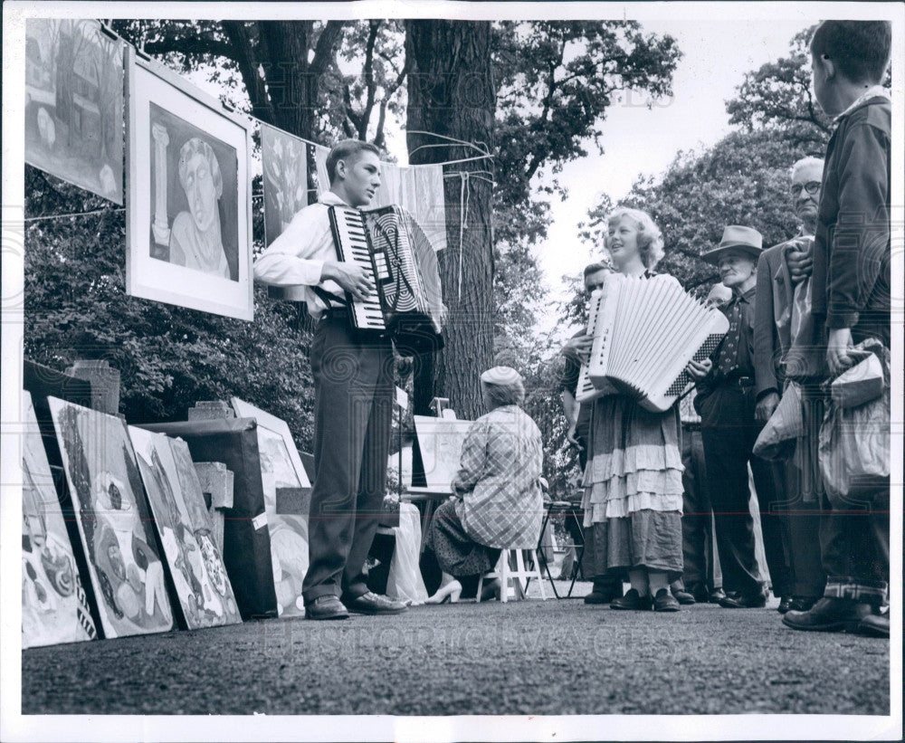 1953 Wandering Minstrels Jim &amp; Janet Brand Press Photo - Historic Images