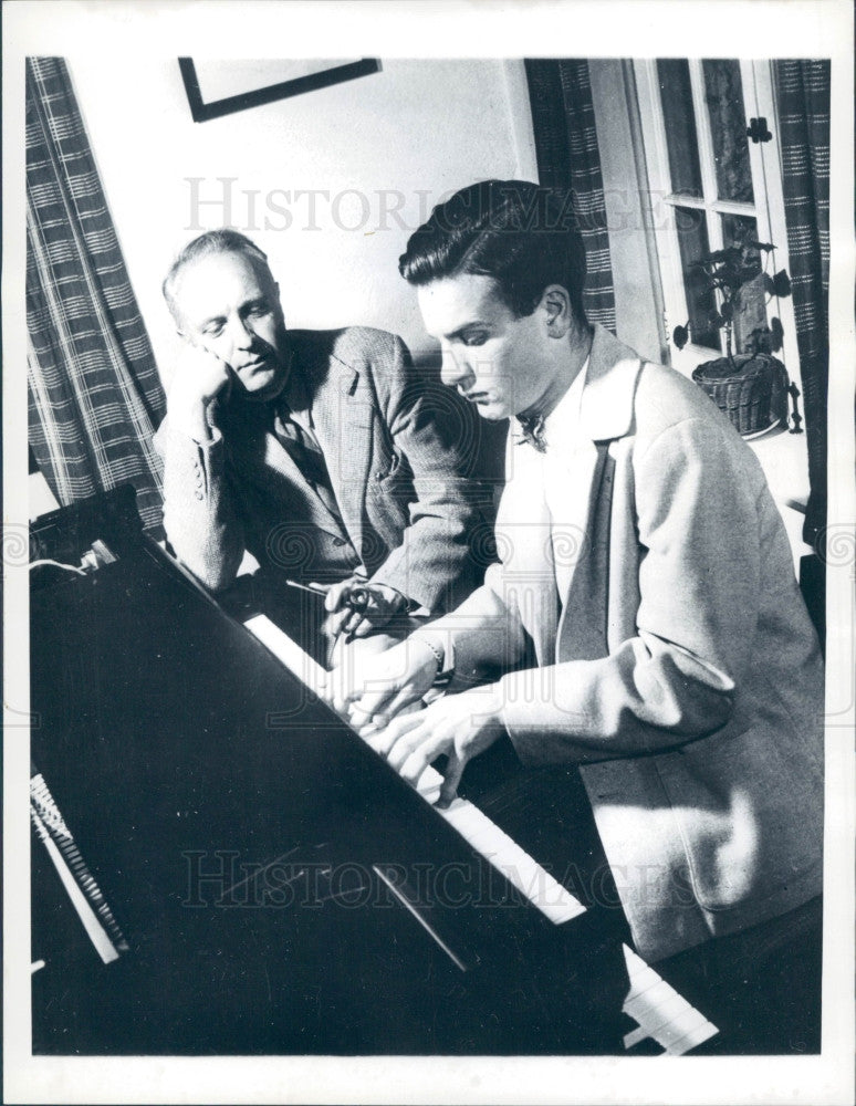 1956 French Pianist Robert &amp; Jean Casadesus Press Photo - Historic Images