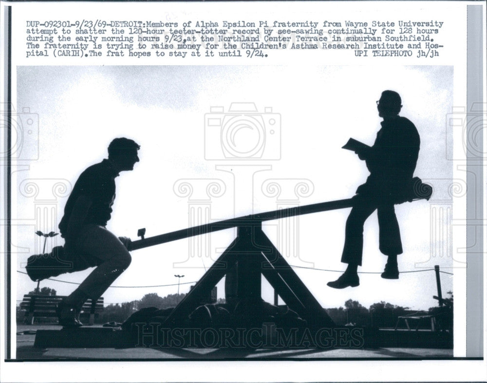 1969 Detroit Wayne St Teeter-Totter Record Press Photo - Historic Images