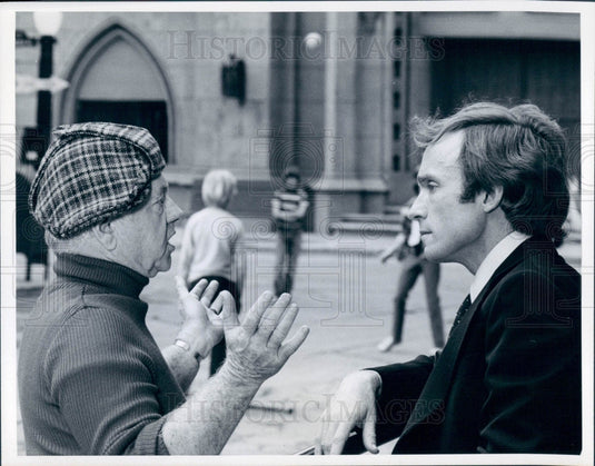 1976 Actor Mickey Rooney & Host Dick Cavett Press Photo - Historic Images
