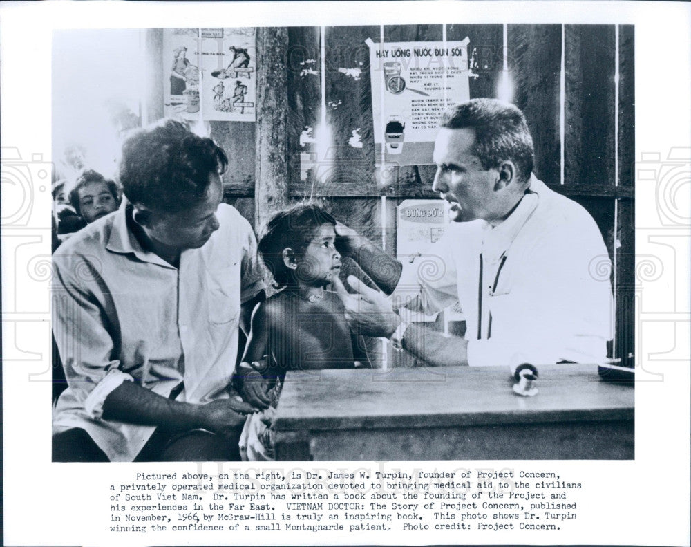 1966 Author Dr James Turpin Project Concern Press Photo - Historic Images