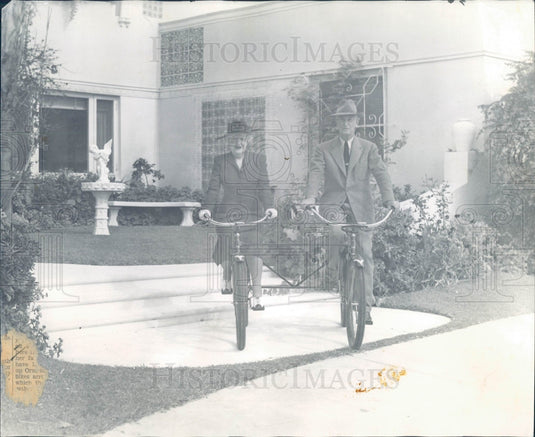 1943 Side By Side Bike Press Photo - Historic Images