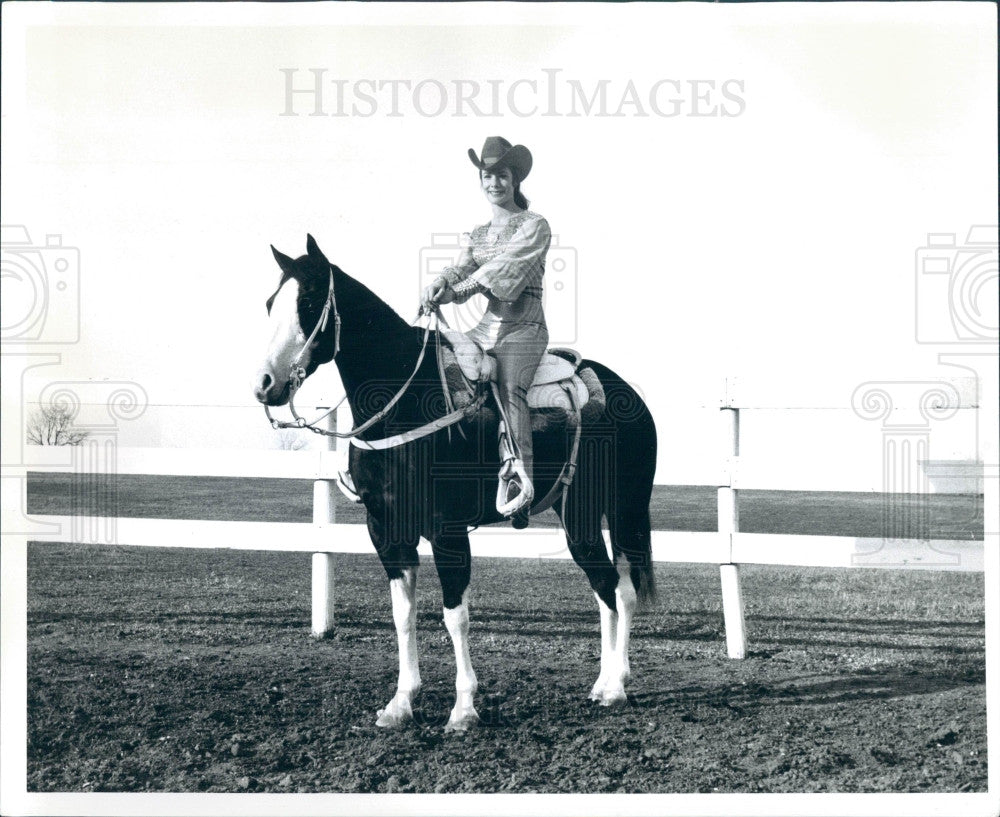 1967 Trick Rider Kathy Crowe Press Photo - Historic Images