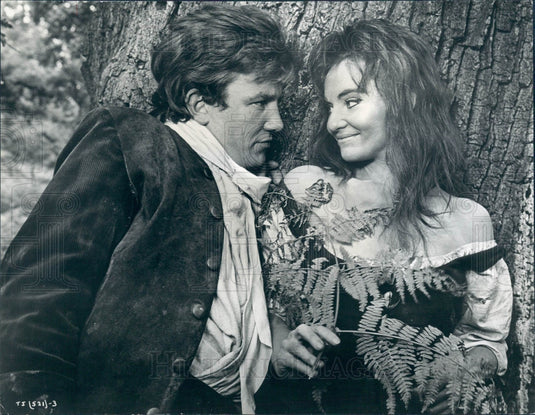 1964 Actors Albert Finney & Diane Cilento Press Photo - Historic Images