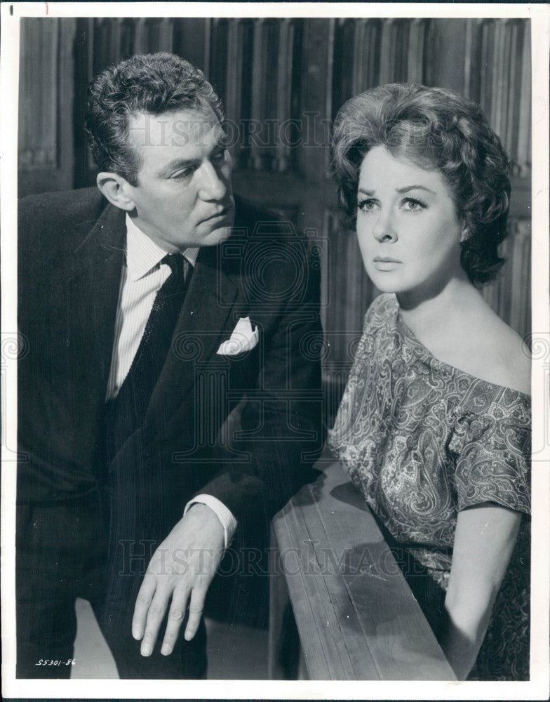 1962 Actors Peter Finch &amp; Susan Hayward Press Photo - Historic Images