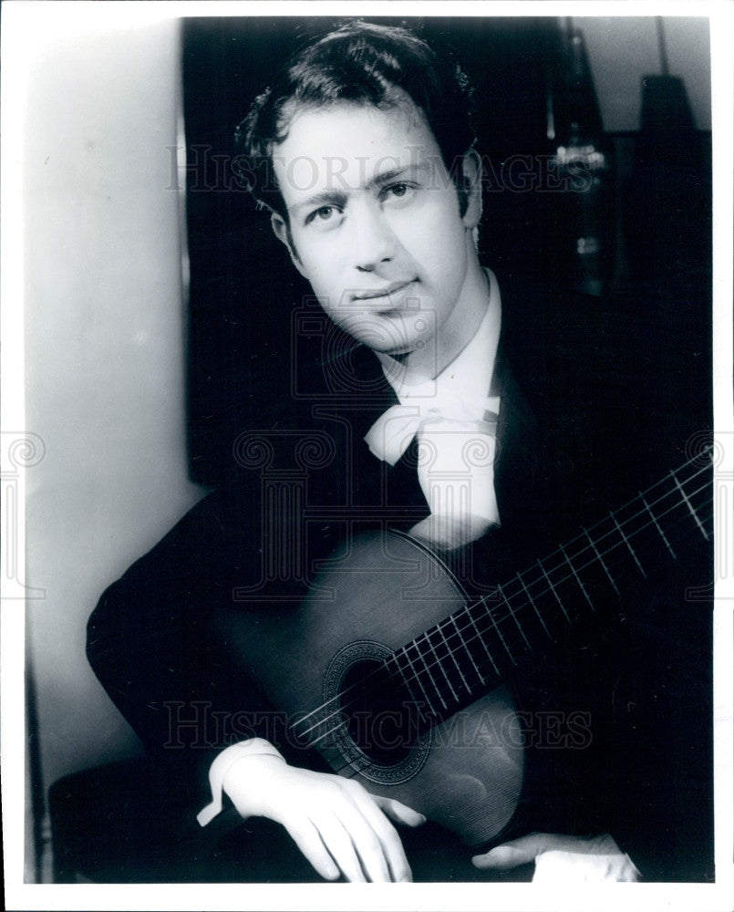 1972 Classical Guitarist Guillermo Fierens Press Photo - Historic Images