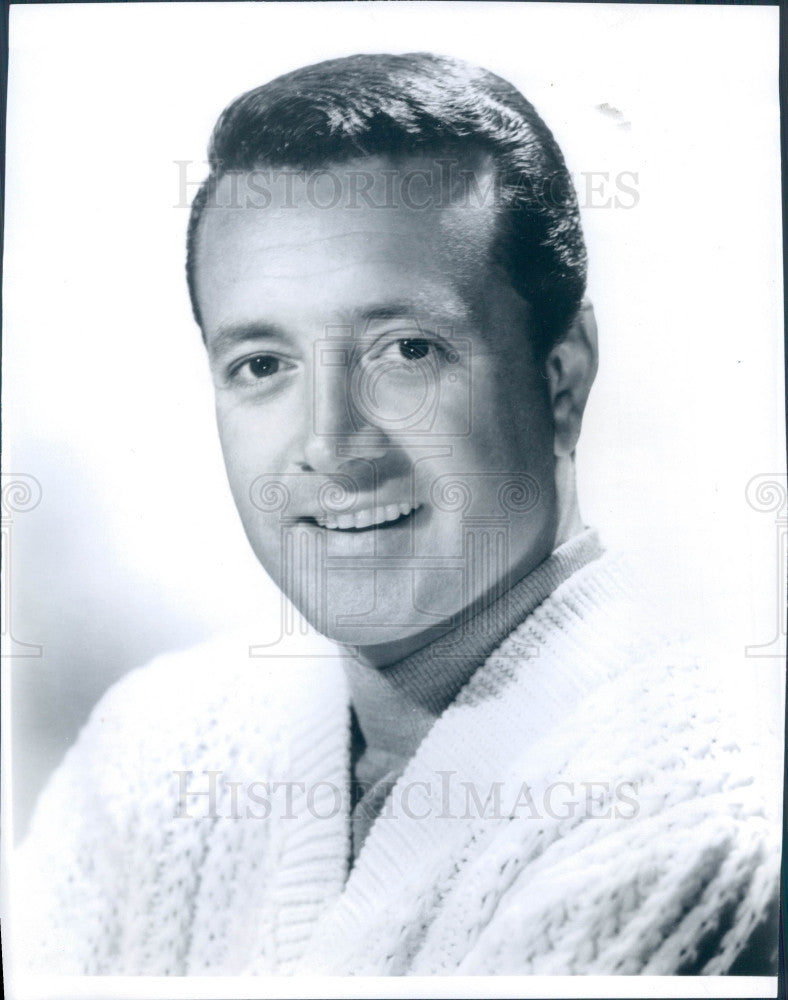 1965 Actor/Singer Vic Damone Press Photo - Historic Images