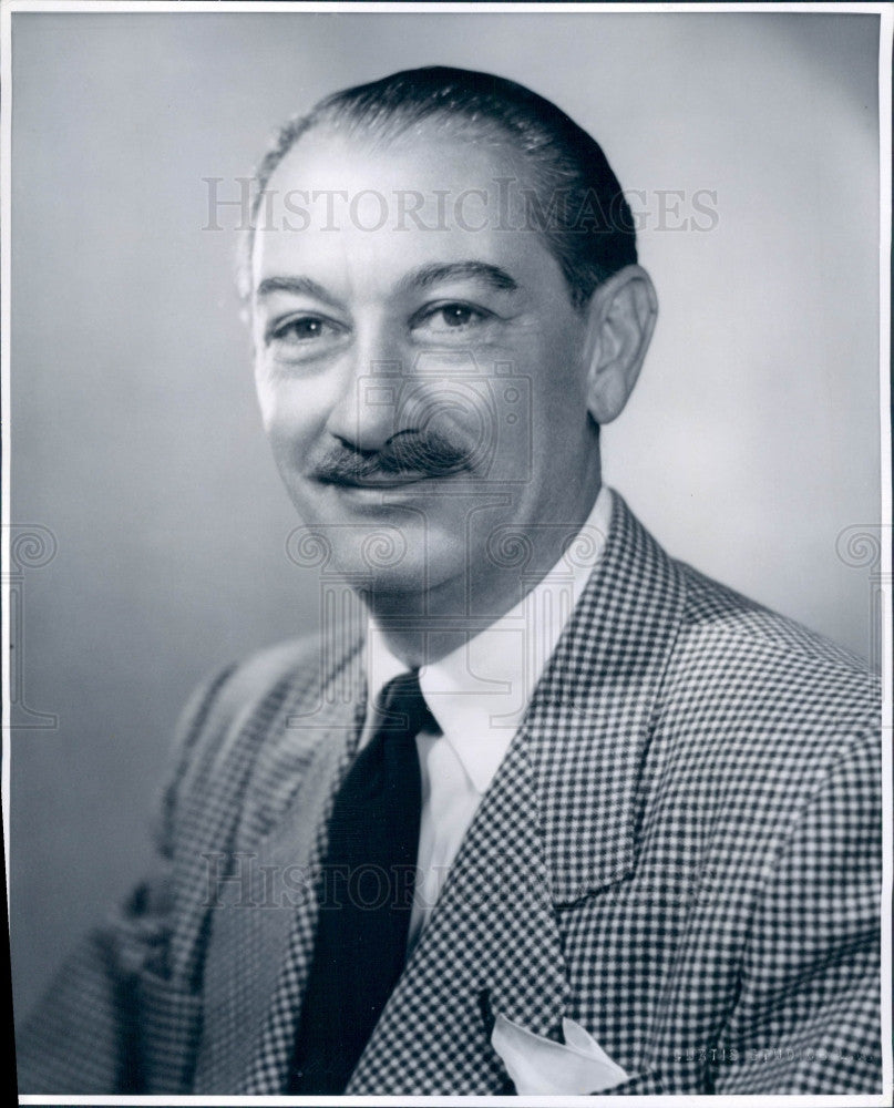 1951 Alberto Campione Carlton Hotel Manager Press Photo - Historic Images