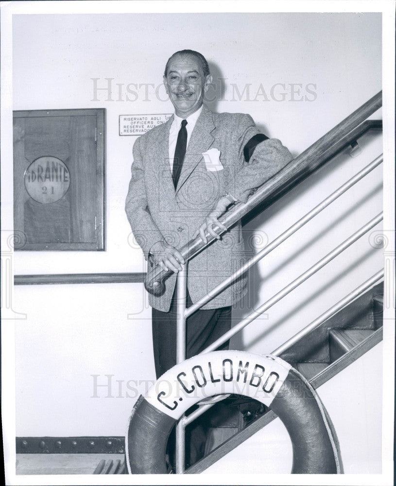 1955 Alberto Campione Carlton Hotel Manager Press Photo - Historic Images