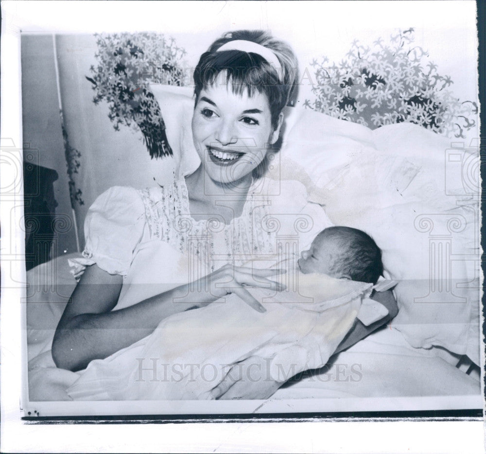 1958 Actress Elsa Martinelli Press Photo - Historic Images