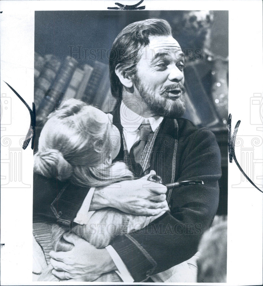 1966 Actors James Daly and Barbara Dana Press Photo - Historic Images