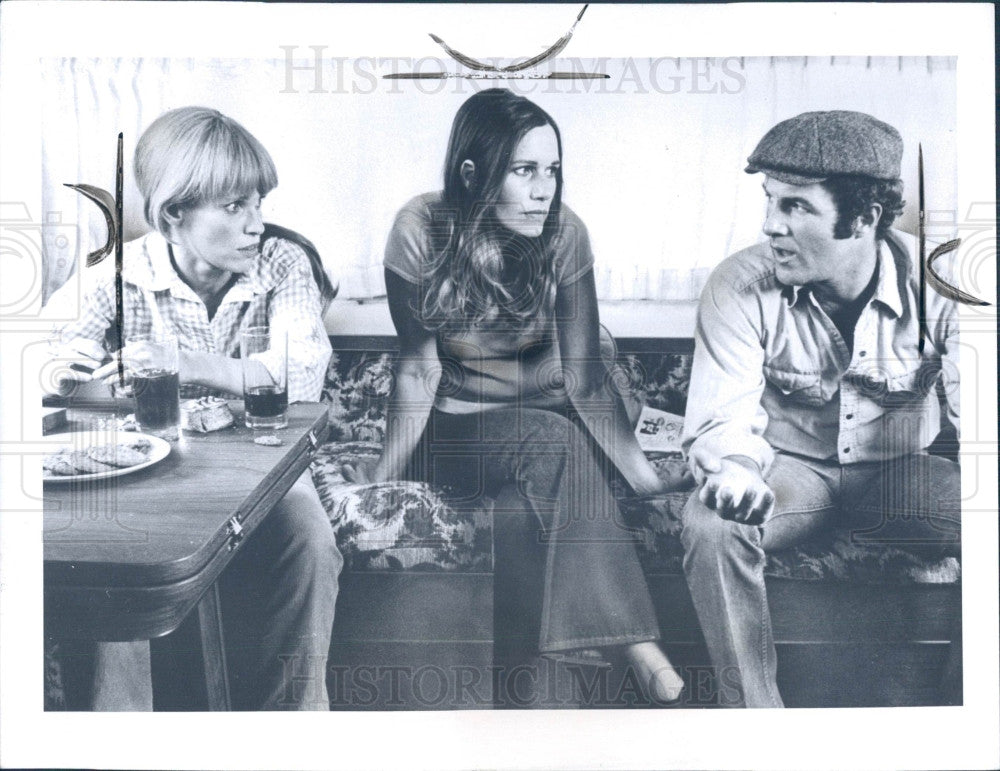 1972 James Caan/Sally Kellerman/L Lesser Press Photo - Historic Images