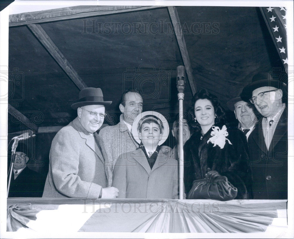 1959 Detroit MI Mayor Miriani/Jack Chrysler Press Photo - Historic Images