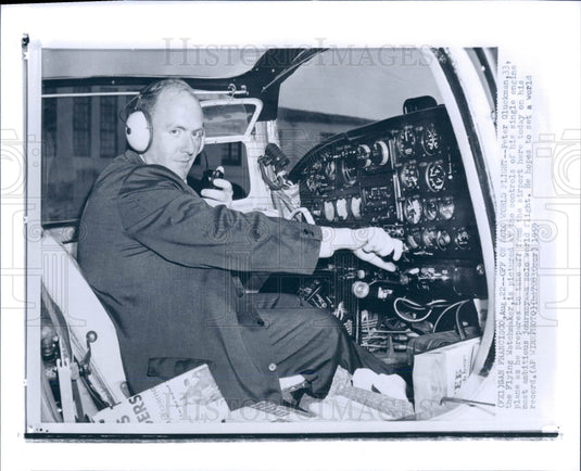 1959 Pilot Peter Gluckman Flying Watchmaker Press Photo - Historic Images