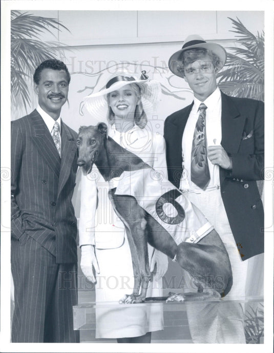 1986 John Schneider/Ron Glass/Teri Copley Press Photo - Historic Images