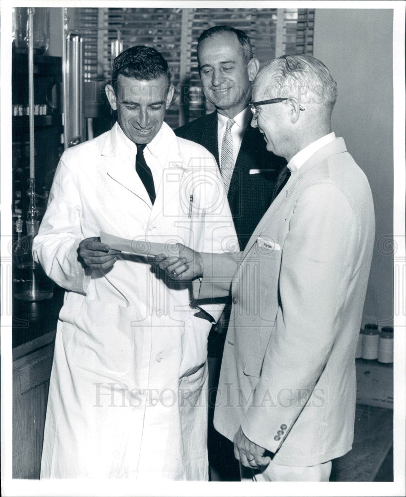 1960 CO Univ Med School Dean Robert Glaser Press Photo - Historic Images