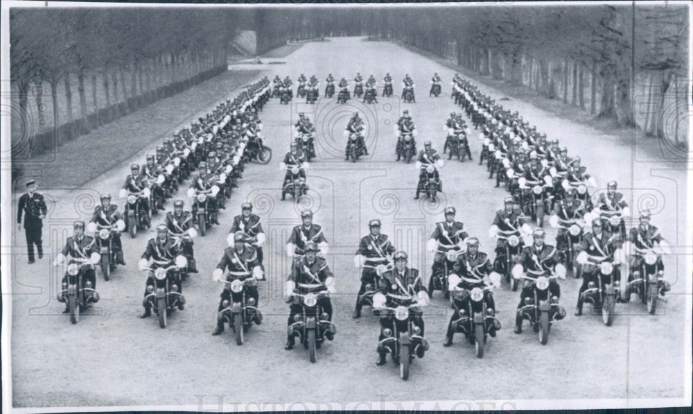 1960 France Patrolmen Khrushchev Escort Press Photo - Historic Images