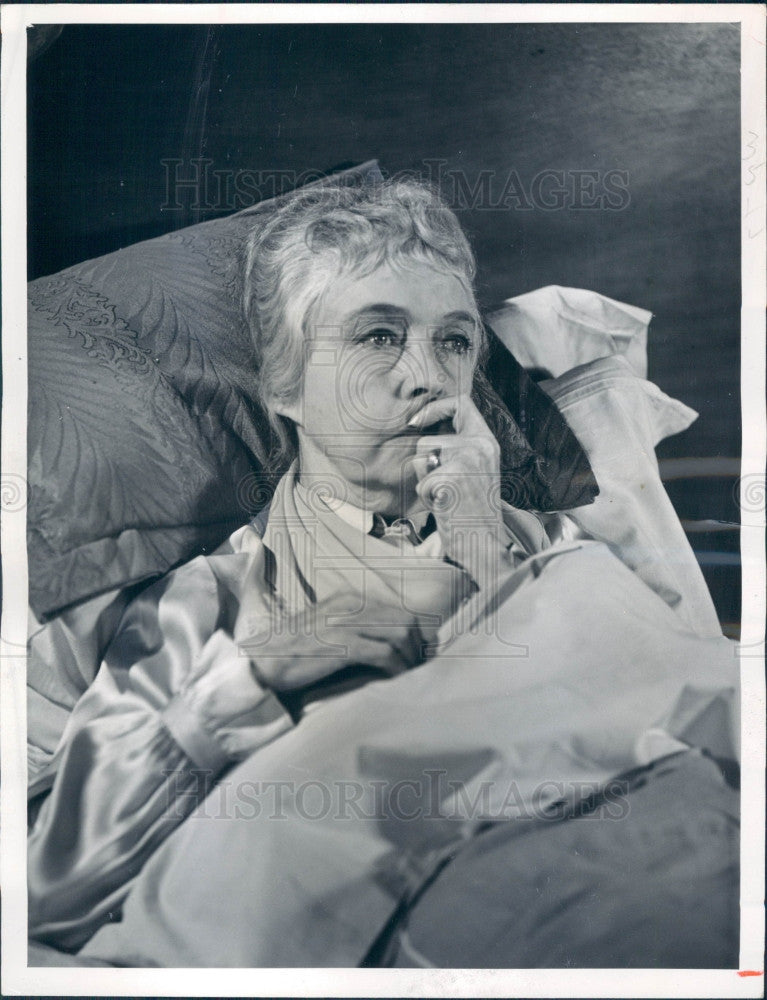 1964 Actress Lillian Gish Press Photo - Historic Images