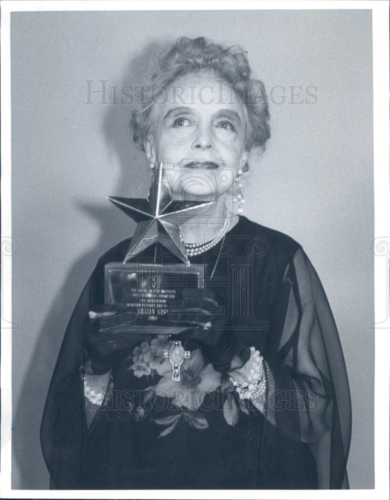 1993 Actress Lillian Gish Press Photo - Historic Images