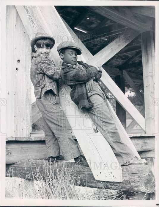 1980 Actors Brian Wilson & Jermain Johnson Press Photo - Historic Images