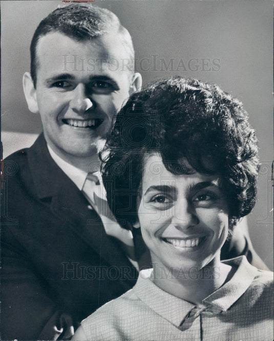 1965 Detroit MI William & Marlene Merrill Press Photo - Historic Images