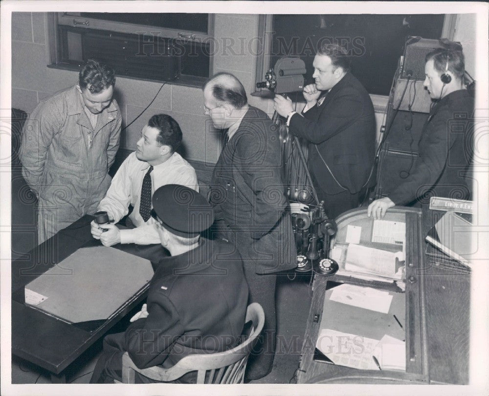 1938 Detroit MI Police Test Drunk Driver Press Photo - Historic Images