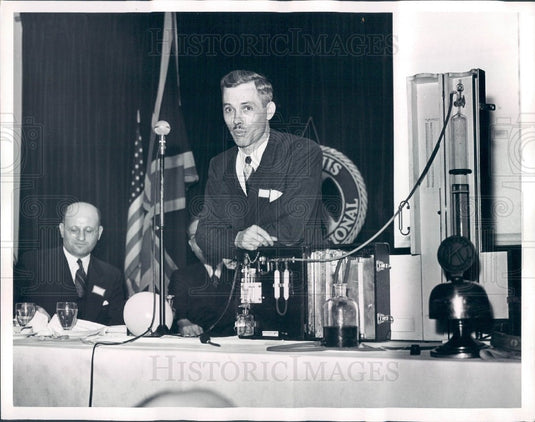 1940 Evanston IL Police Drunk Driver Test Press Photo - Historic Images