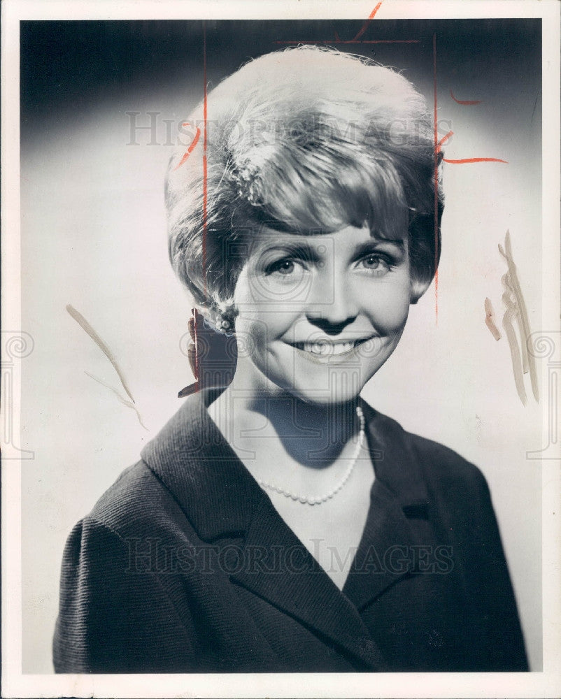 1968 Chicago IL TV Hostess Lee Phillip Press Photo - Historic Images