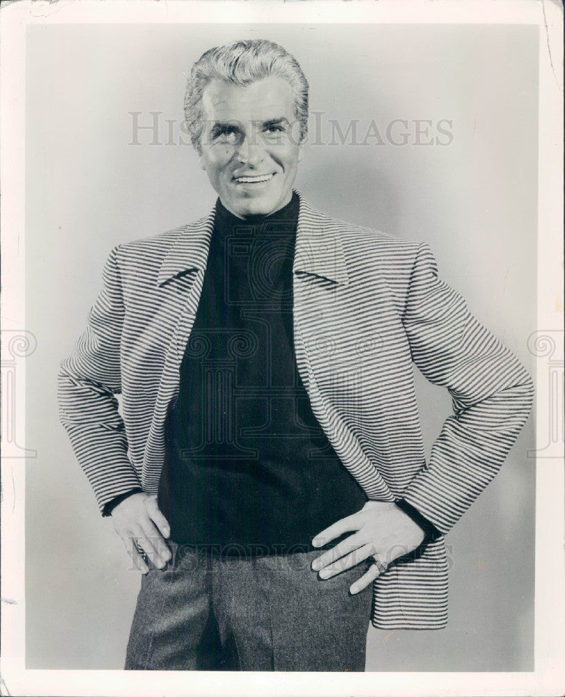 1956 Actor Fernando Lamas Press Photo - Historic Images