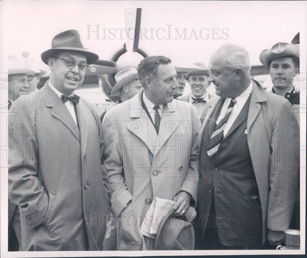 1958 TV Host Ted Mack Press Photo - Historic Images