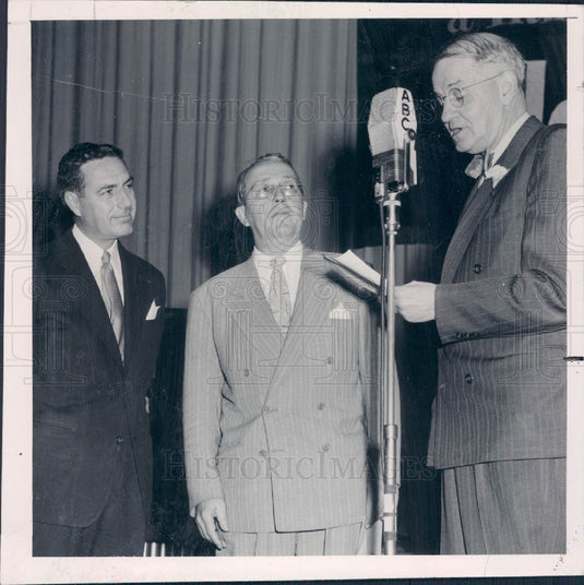 1949 TV Host Ted Mack & CO Gov Knous Press Photo - Historic Images