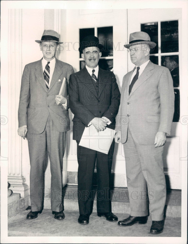 1935 Harry Hopkins WPA/Sec Interior Ickes Press Photo - Historic Images