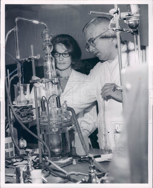 1966 Detroit MI Dalia Briedis & Brother Leo Press Photo - Historic Images