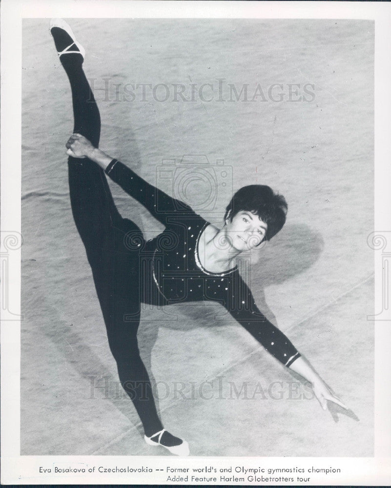 1964 Gymnast Eva Boskakova Press Photo - Historic Images