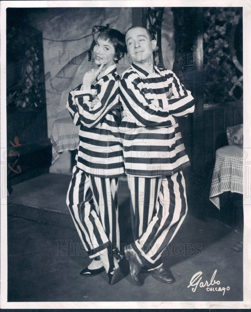 1956 Actors Barbara Bostock &amp; Buster West Press Photo - Historic Images