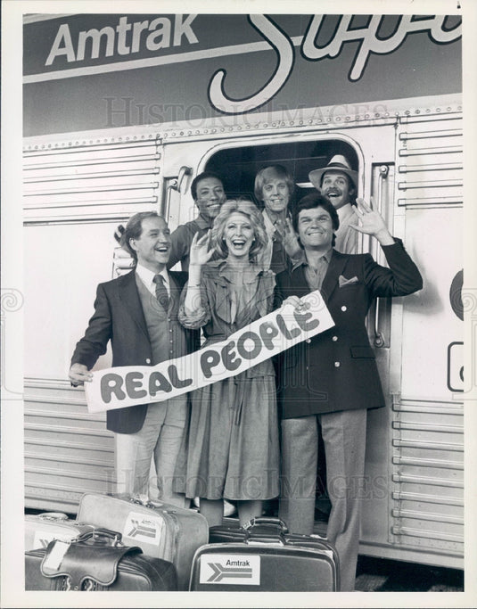 1982 Actors Bill Rafferty/Sarah Purcell Press Photo - Historic Images
