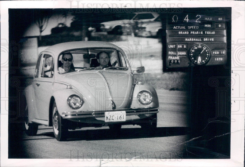 1970 Robot Traffic Devise Orbis III Press Photo - Historic Images