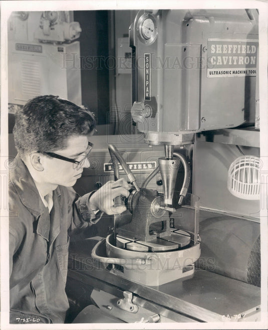 1960 Ultrasonic Machine To Cut Ferrite Press Photo - Historic Images