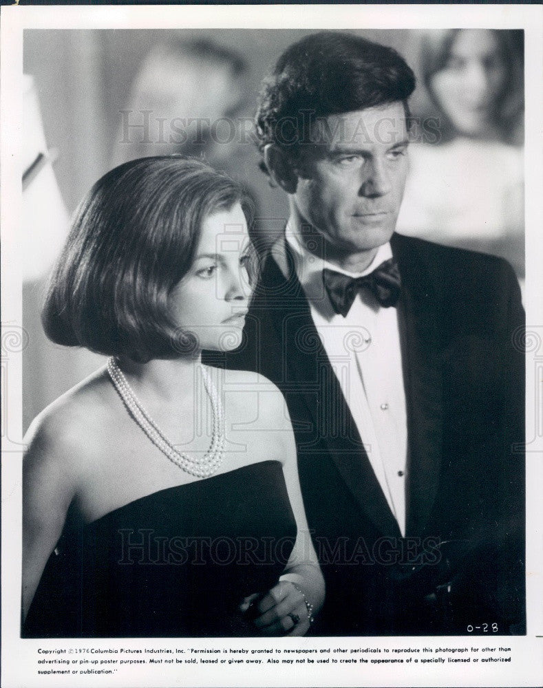 1976 Actors Genevieve Bujold/Cliff RobertsonPress Photo - Historic Images