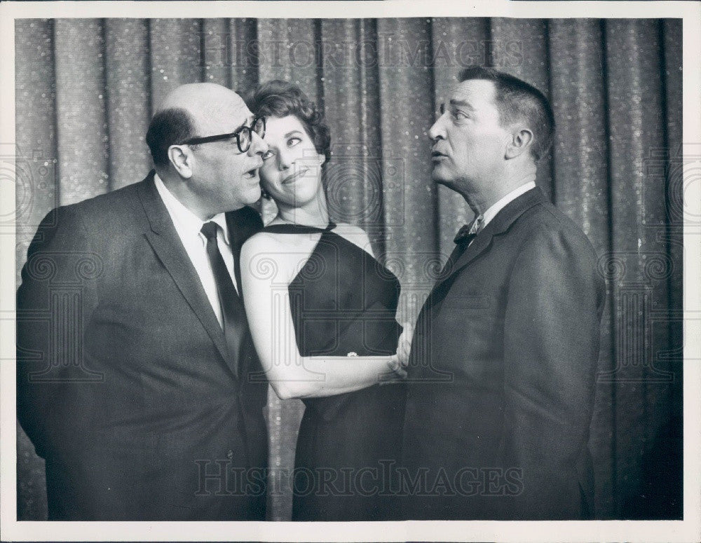 1961 Actors Carol Burnett &amp; Jack Leonard Press Photo - Historic Images