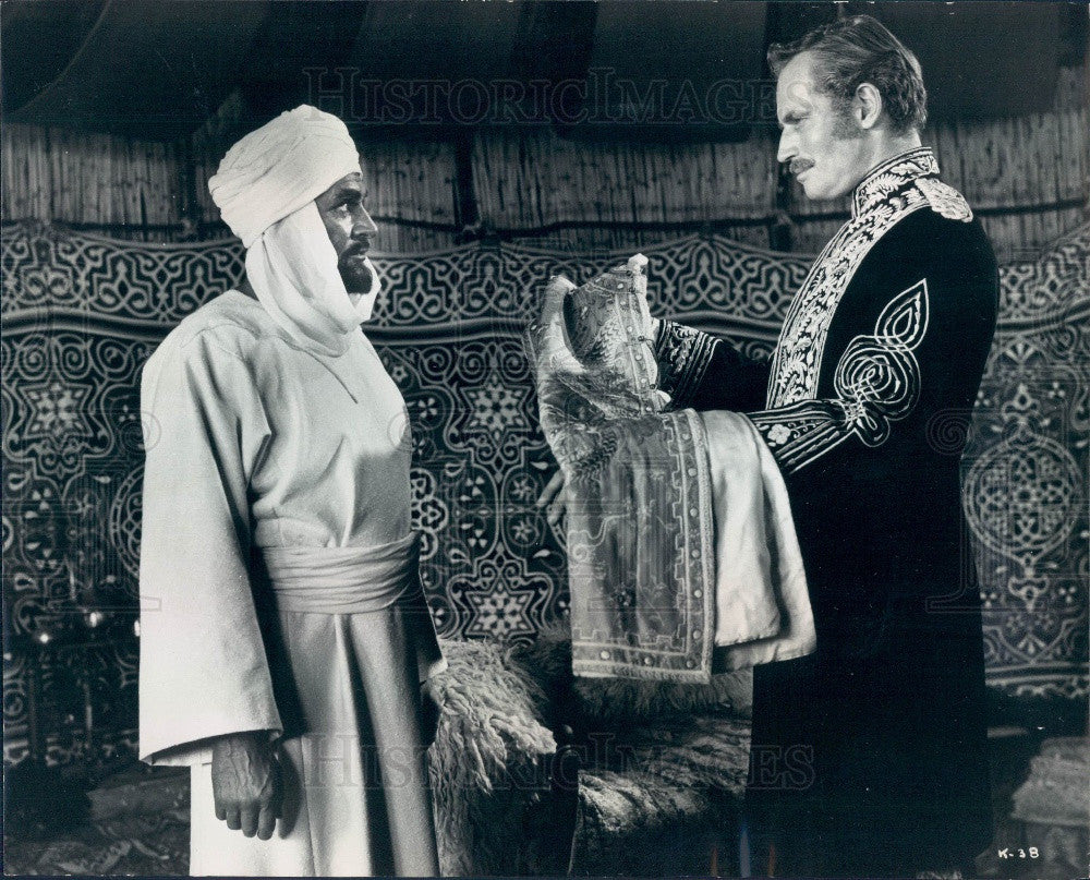 1966 Actor Charlton Heston/Laurence Olivier Press Photo - Historic Images
